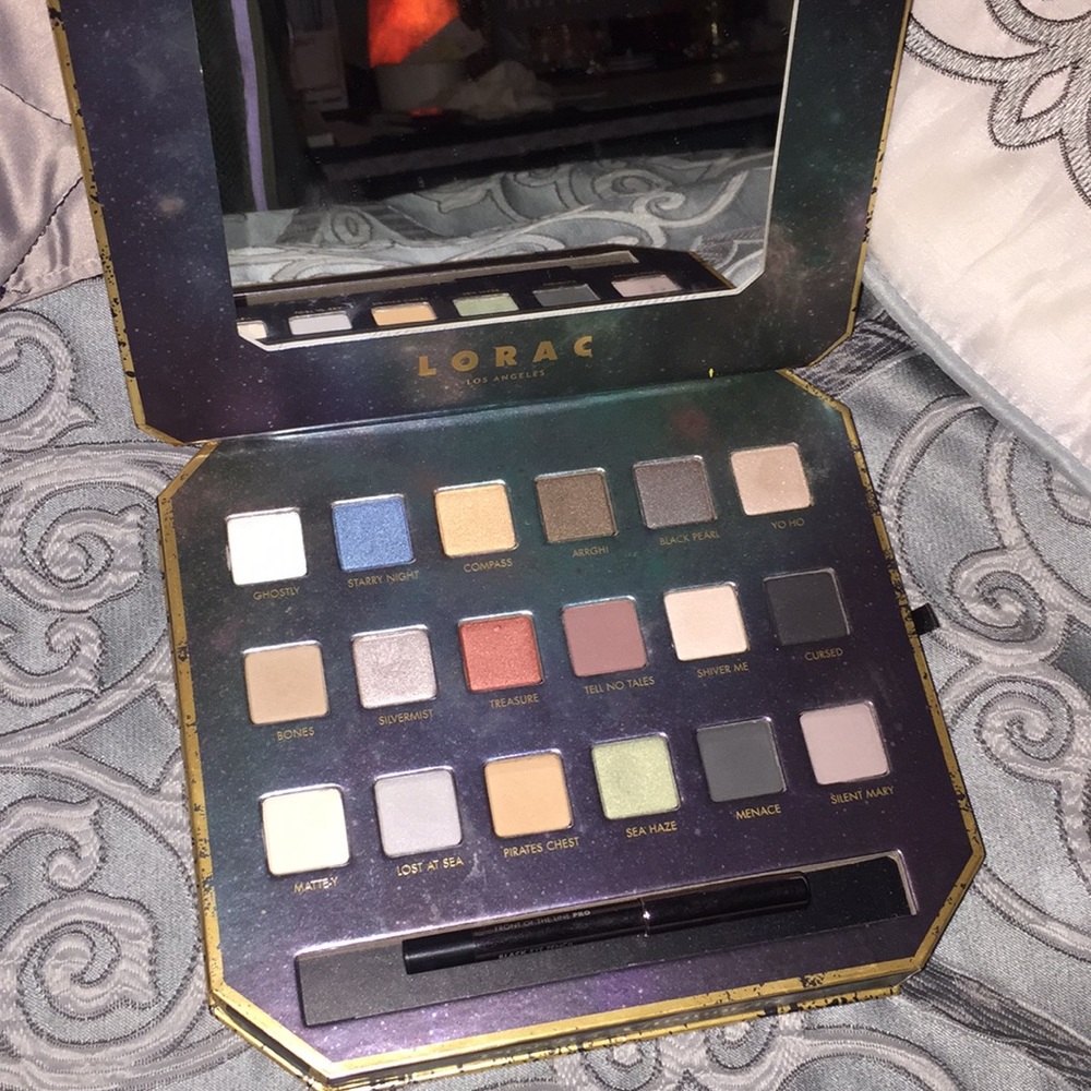 Lorac Pirates of the Caribbean Eyeshadow Palette
